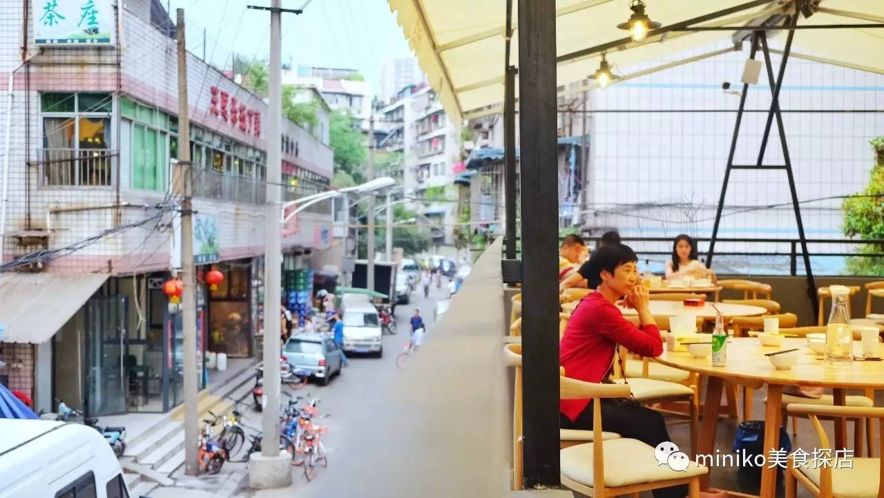 江佟猜最新揭秘小巷美食秘境
