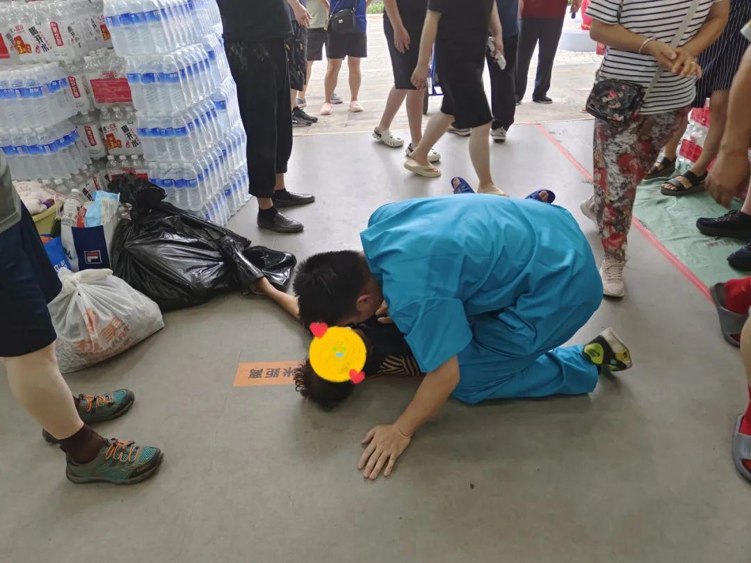 老乡鸡最新闻，自然之旅寻找内心宁静与平和