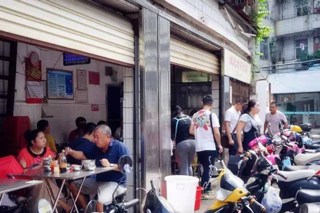 辽宁疫情最新进展与小巷神秘小店的奇遇