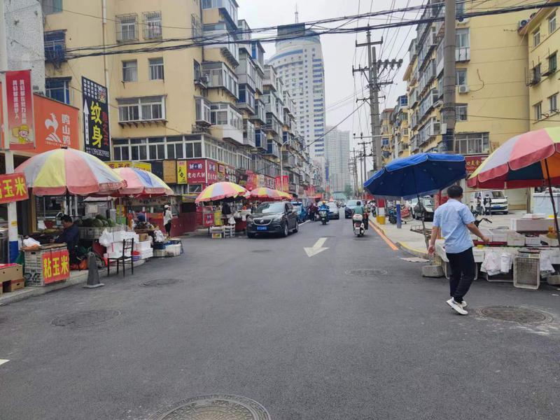 探索小巷深处，遇见隐藏版最新版QQ下载宝藏店，下载体验全新特色