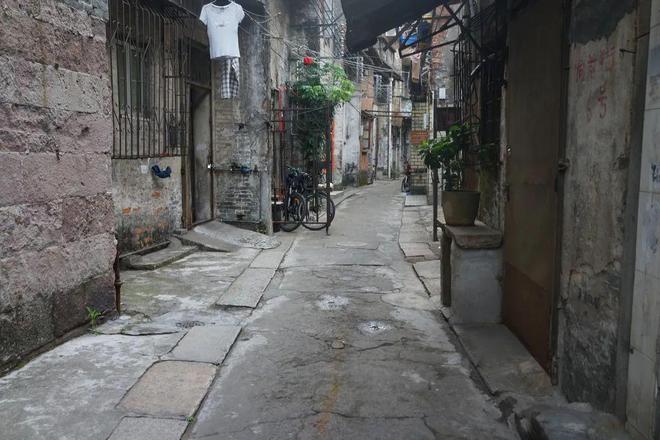 天河柳恩铭最新去向揭秘，小巷深处的隐藏版特色小店探访